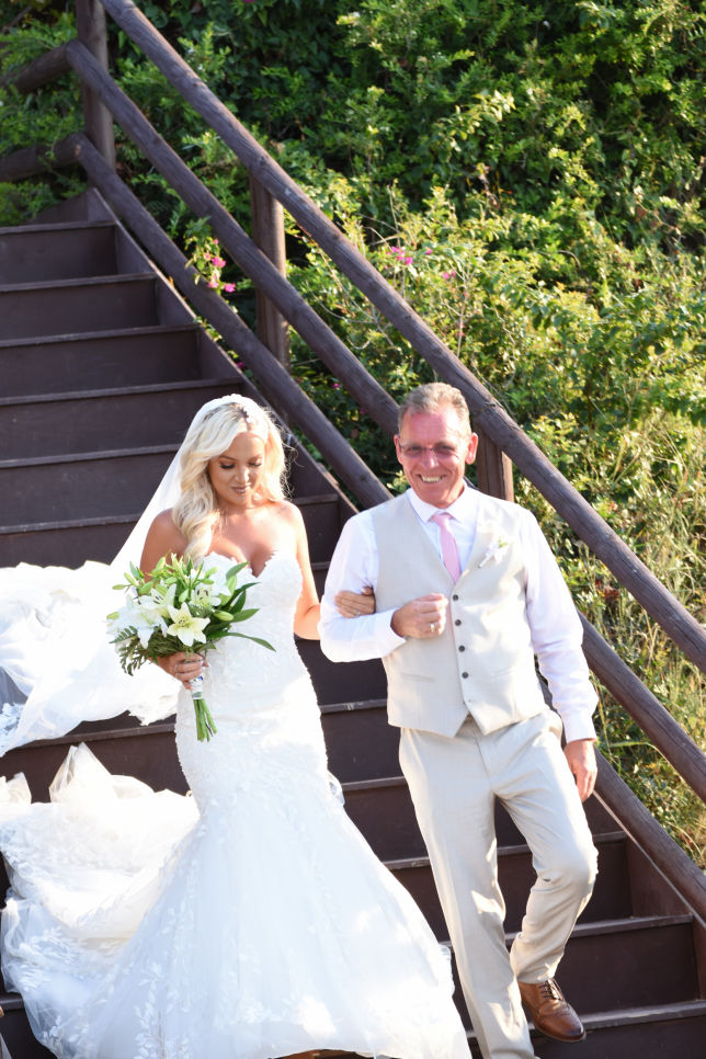 bride with her father 